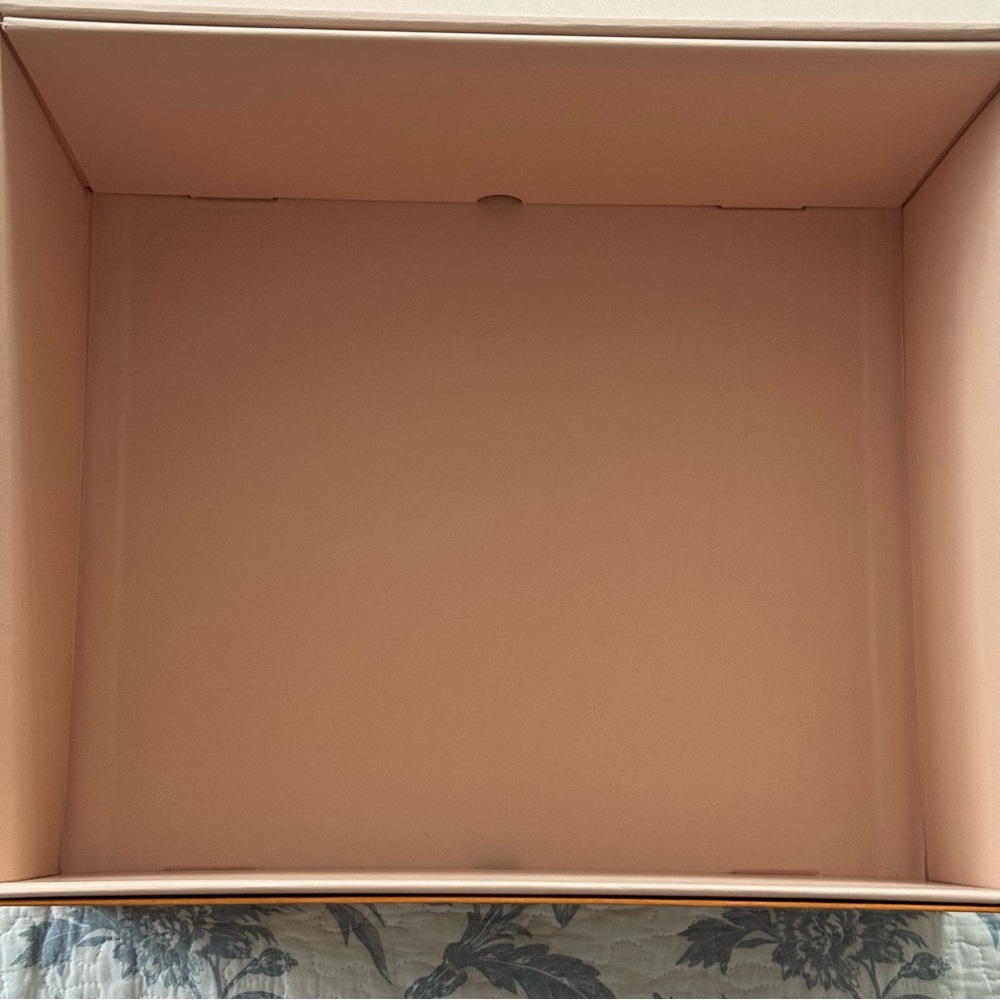 Louis Vuitton Authentic Large EMPTY Storage Gift … - image 7